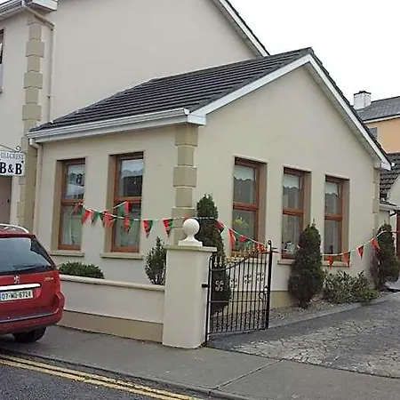 Hillcrest Bed & Breakfast 3*